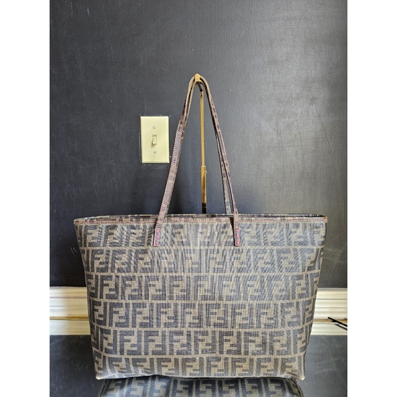 Fendi Zucca Coated Canvas Spalmati Roll Shopper Tote Brown - Picture 7 of 15